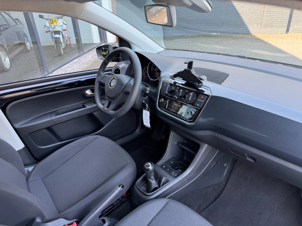 Volkswagen up! – foto 25