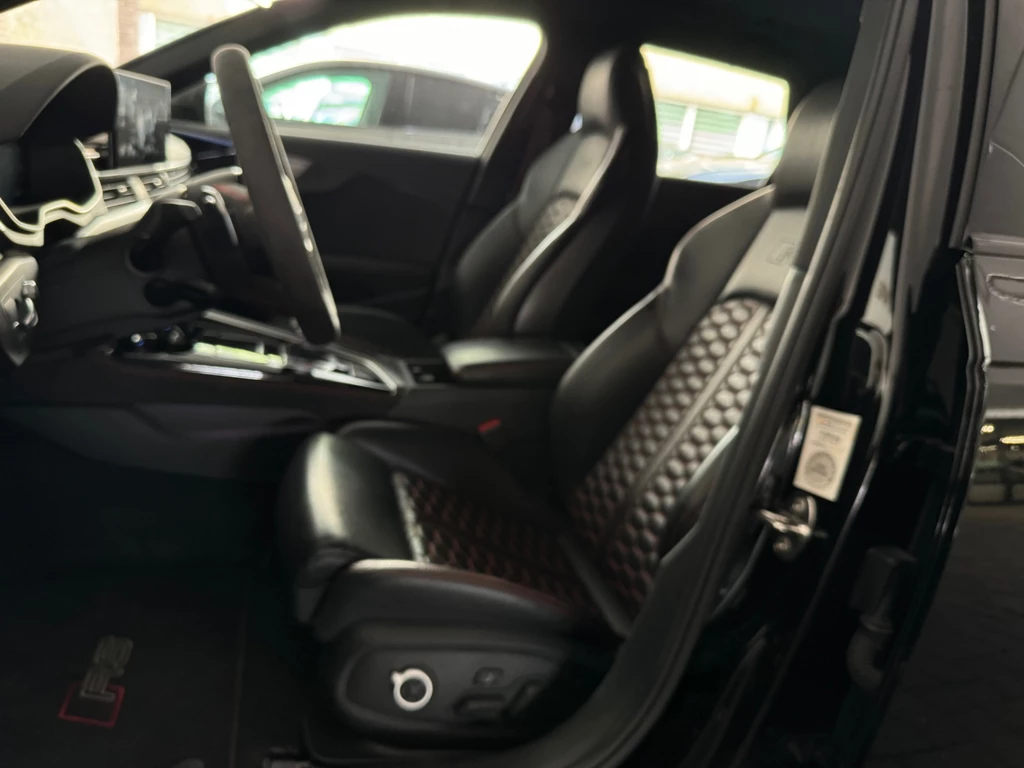 Audi RS4 – foto 12