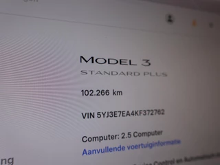 Tesla Model 3 – thumbnail 63