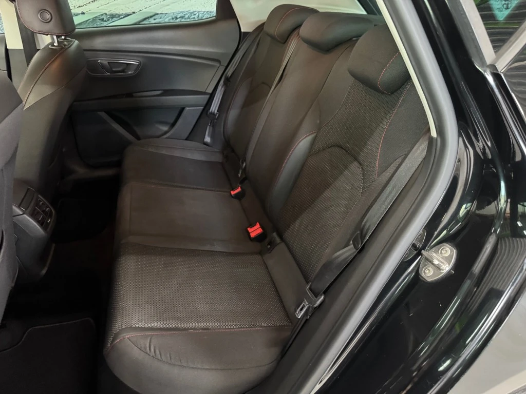 SEAT Leon – foto 30