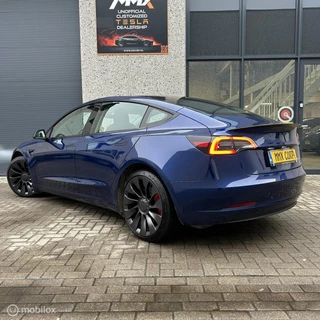 Tesla Model 3 – thumbnail 3