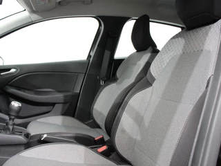 Renault Clio – thumbnail 8
