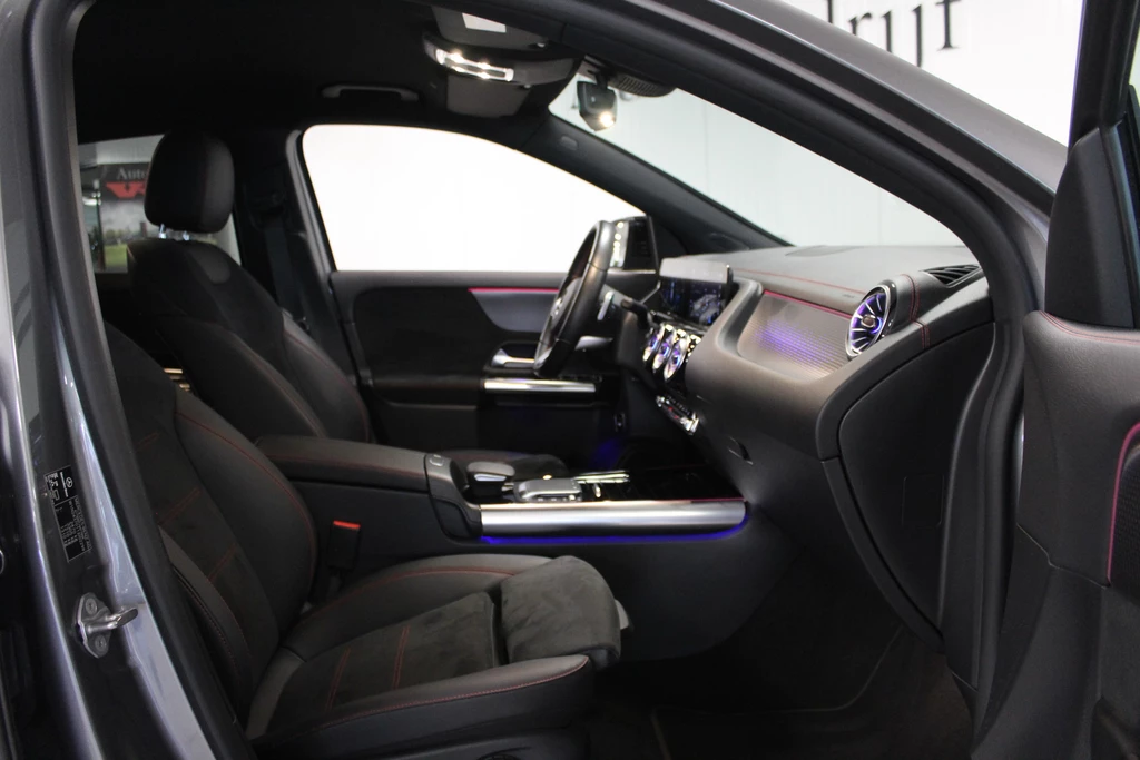 Mercedes-Benz EQA – foto 13