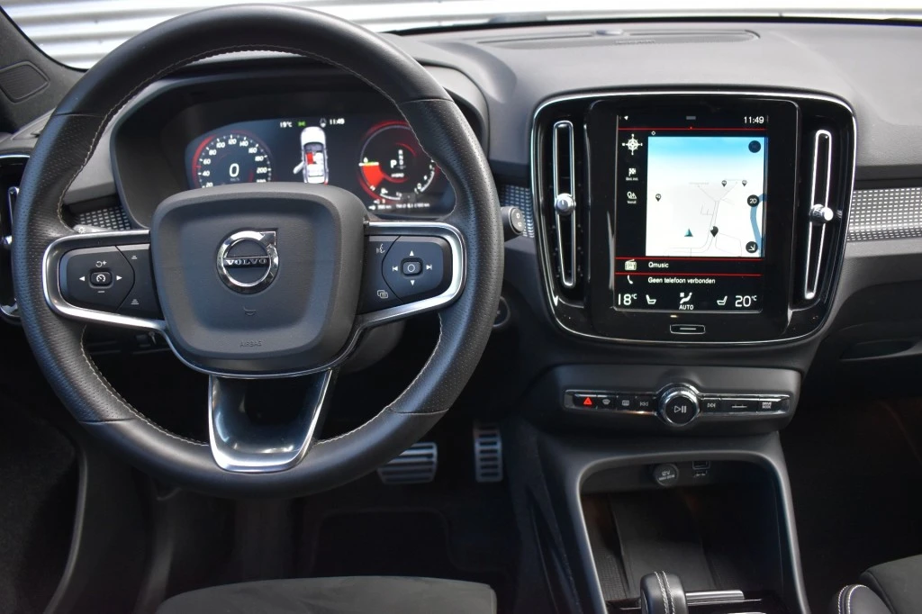 Volvo XC40 – foto 17