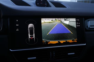 Porsche Cayenne – thumbnail 27