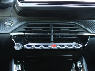 Peugeot 208 – thumbnail 17