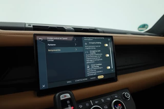 Land Rover Defender – thumbnail 38