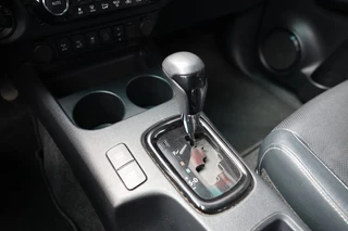 Toyota Hilux – thumbnail 20