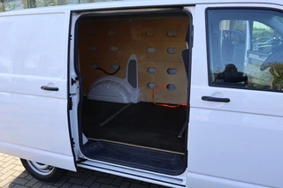 Volkswagen Transporter – thumbnail 16
