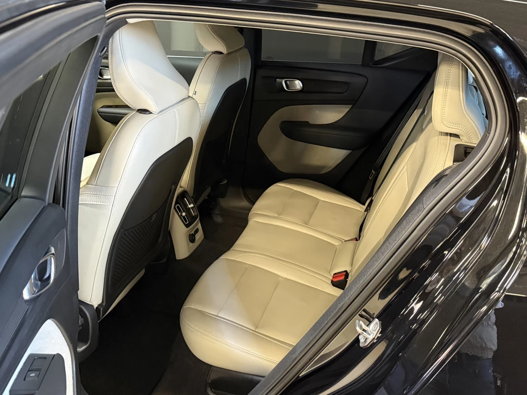 Volvo XC40 – foto 11
