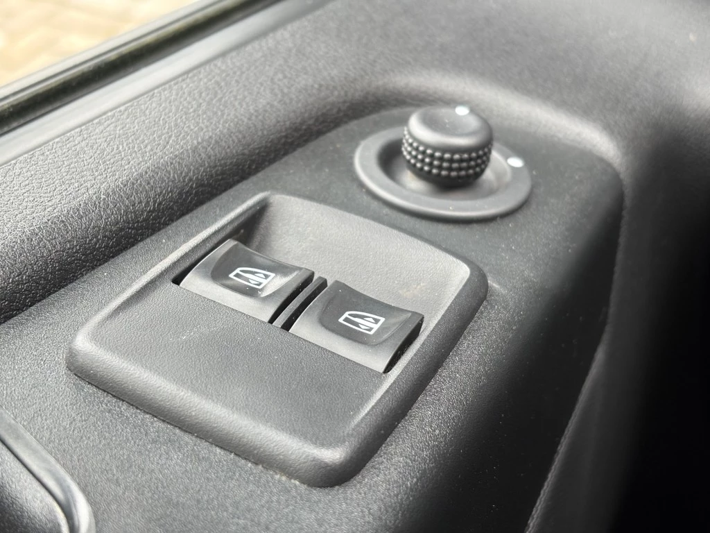 Renault Trafic – foto 37