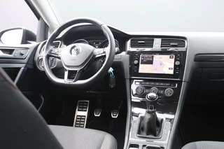 Volkswagen Golf – thumbnail 18