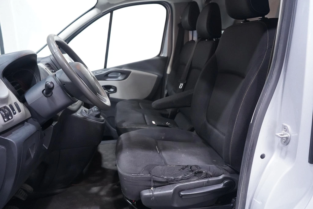 Renault Trafic – foto 16