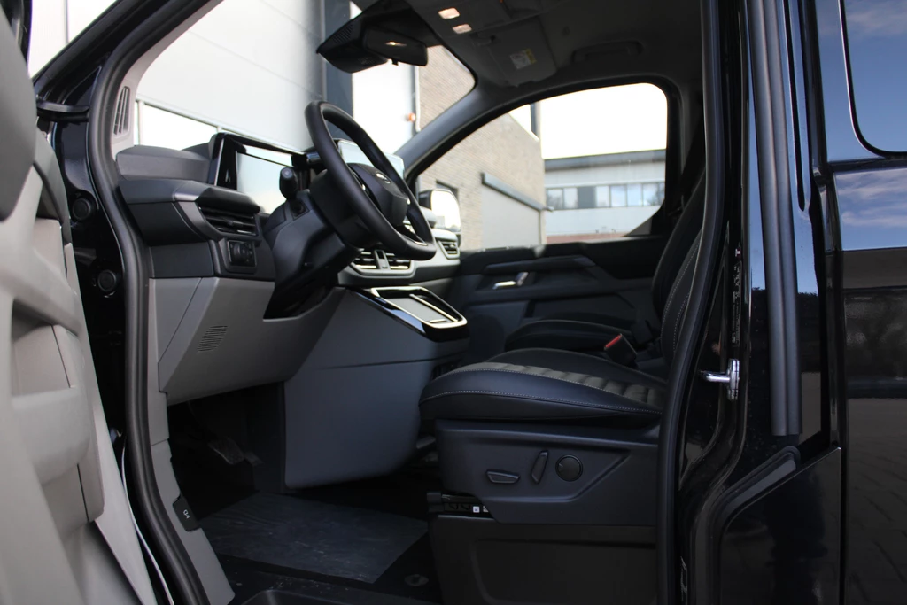 Ford Tourneo Custom – foto 16