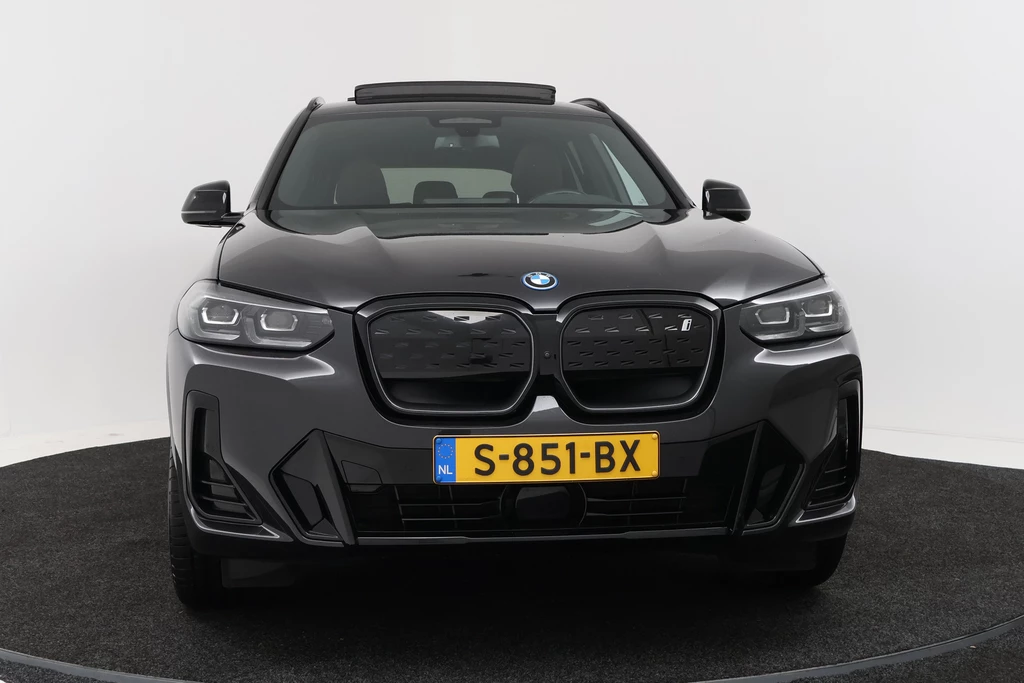BMW iX3 – foto 7