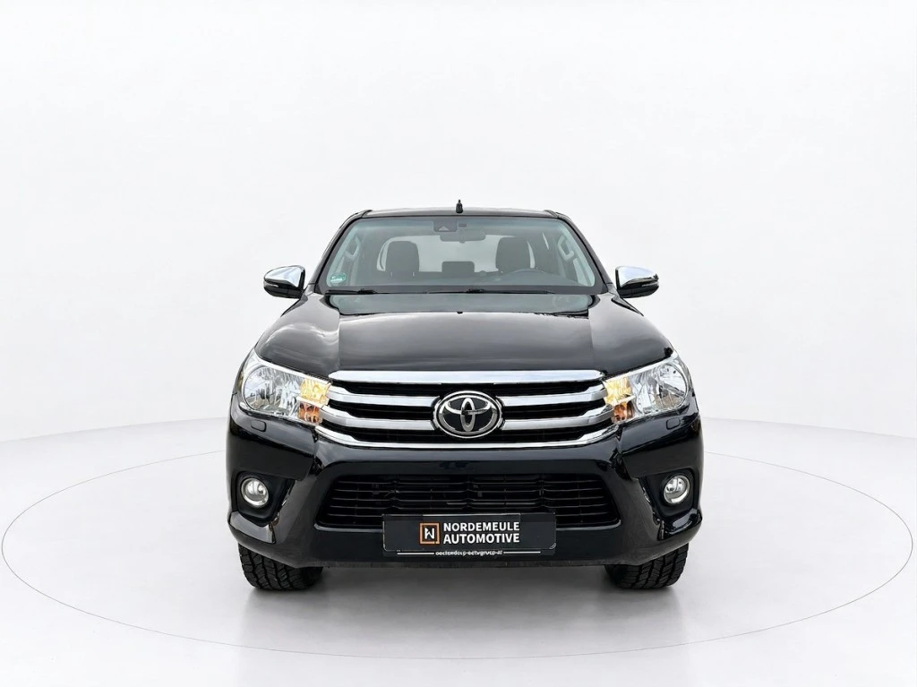 Toyota Hilux – foto 8