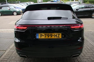 Porsche Cayenne – thumbnail 2