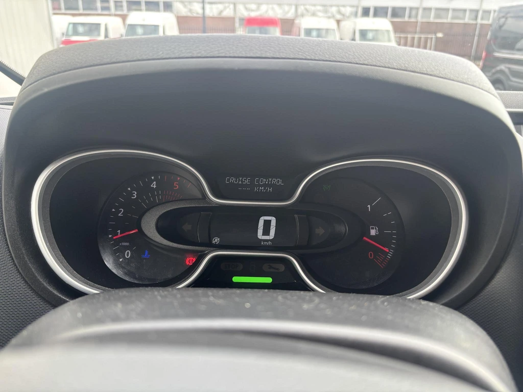 Renault Trafic – foto 21