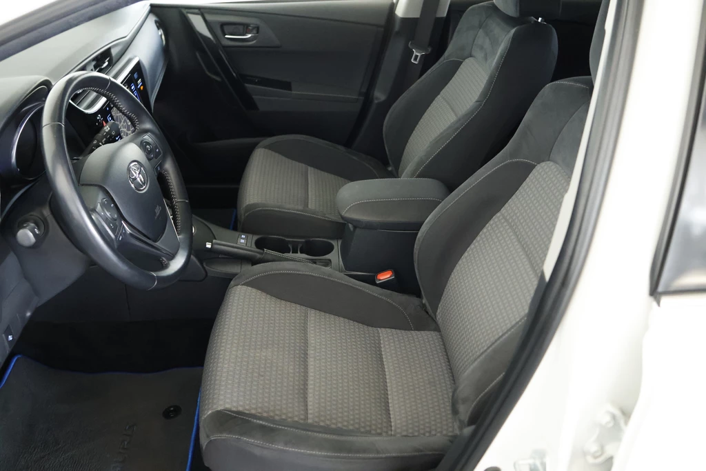 Toyota Auris – foto 9