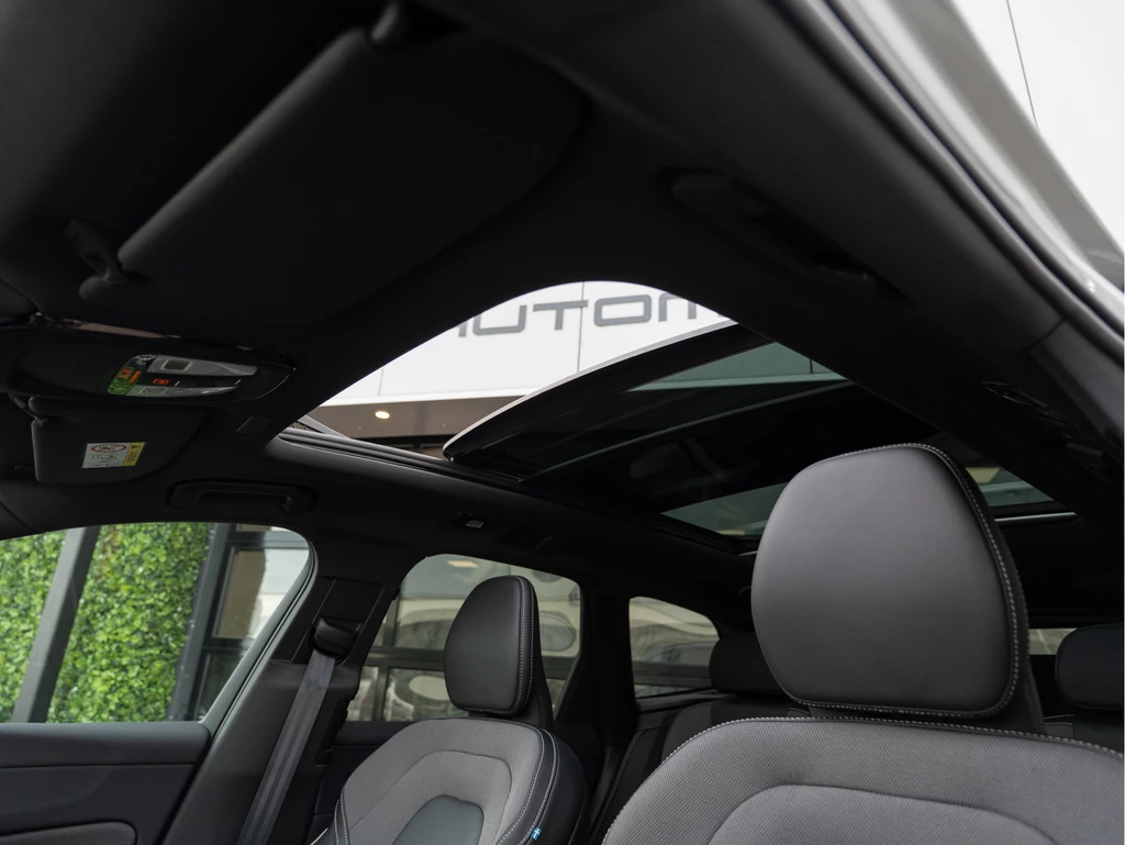 Volvo XC60 – foto 18