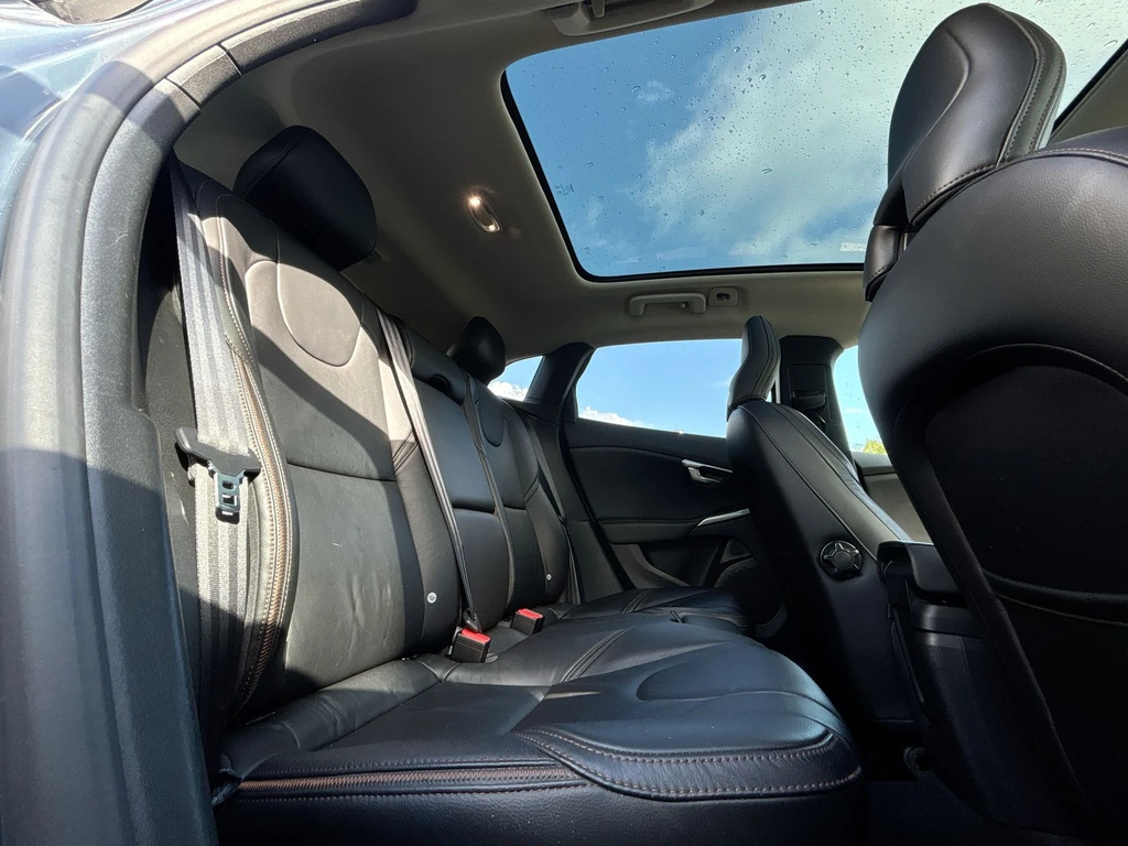 Volvo V40 – foto 30
