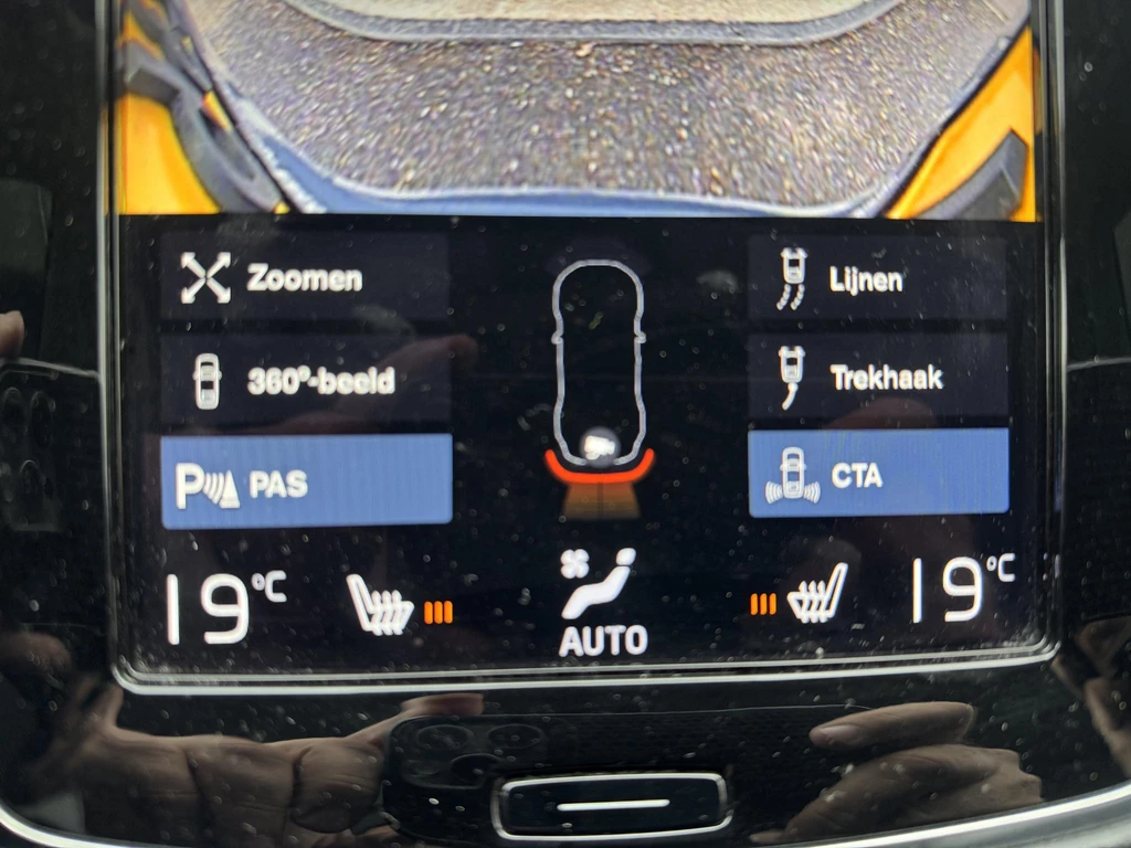 Volvo XC90 – foto 17