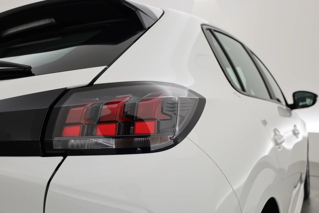 Peugeot 208 – foto 31