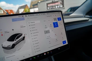 Tesla Model 3 – thumbnail 24