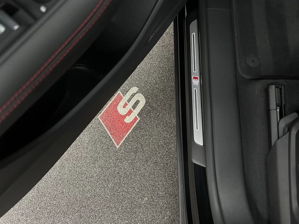 Audi Q8 – foto 34