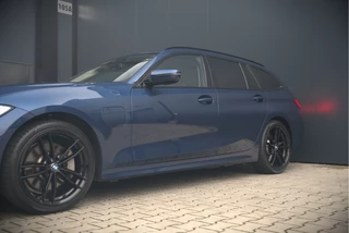 BMW 3 Serie – thumbnail 3