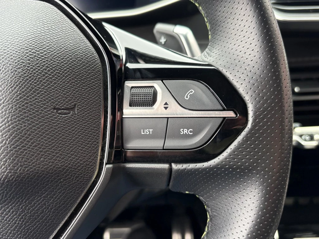 Peugeot 208 – foto 17