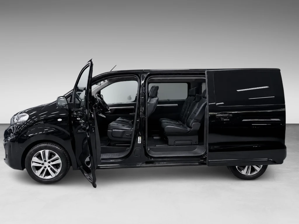 Peugeot e-Traveller – foto 4