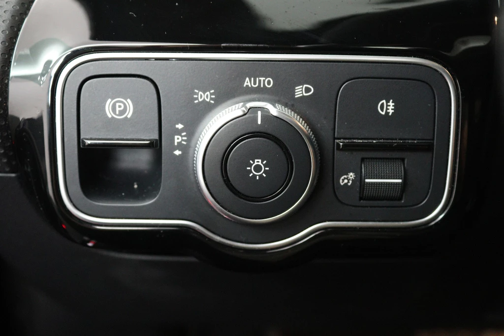 Mercedes-Benz CLA – foto 10
