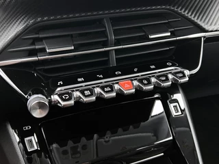 Peugeot 2008 – thumbnail 8