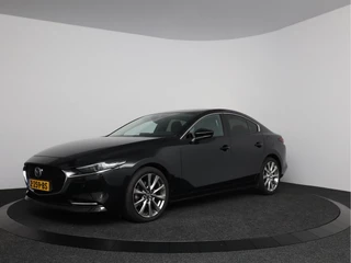 Mazda 3 – thumbnail 2