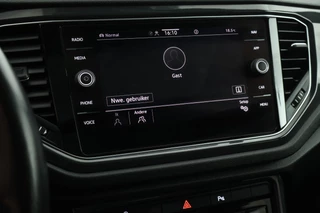 Volkswagen T-Roc – thumbnail 30