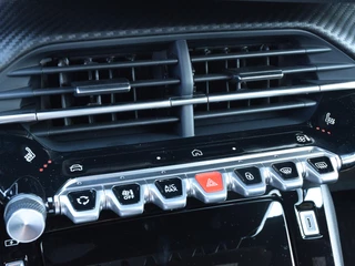 Peugeot 2008 – thumbnail 14