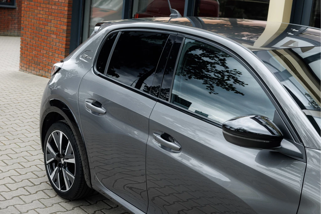 Peugeot 208 – foto 22