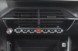 Peugeot 2008 – thumbnail 30