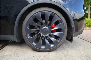 Tesla Model Y – thumbnail 37