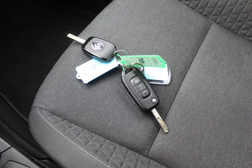 Renault Clio – foto 21