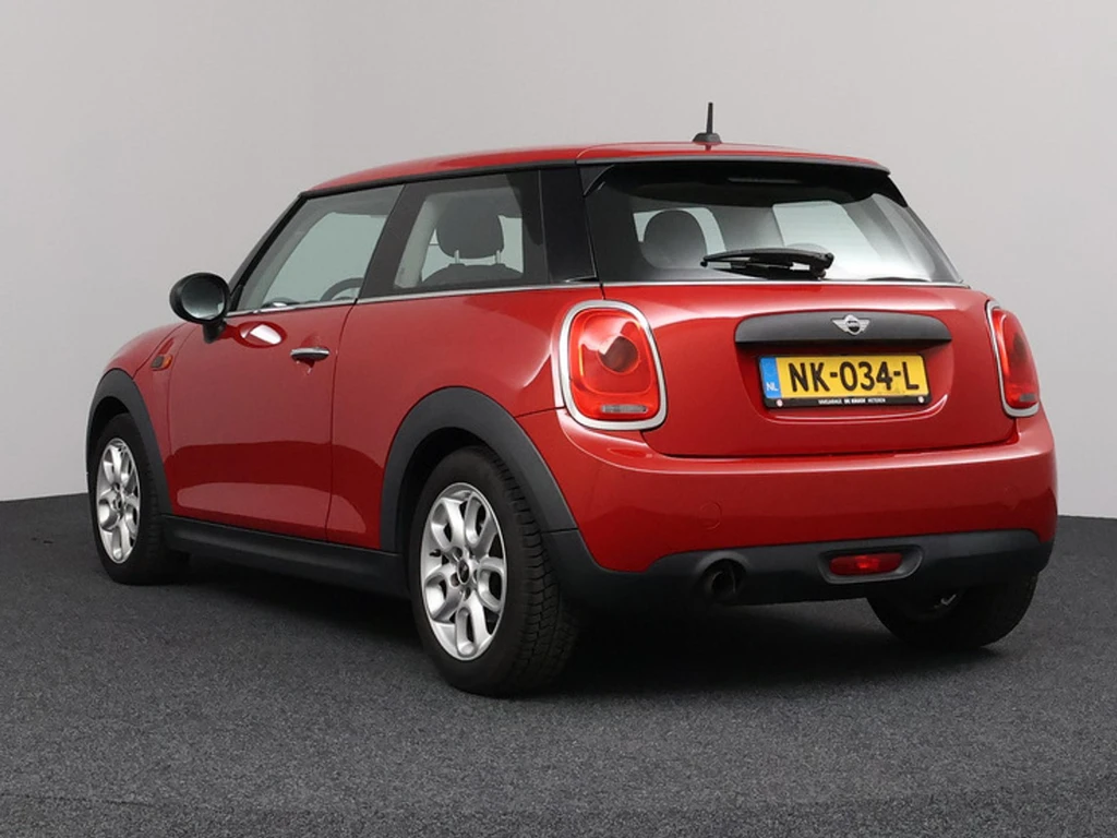 MINI 3-deurs – foto 3
