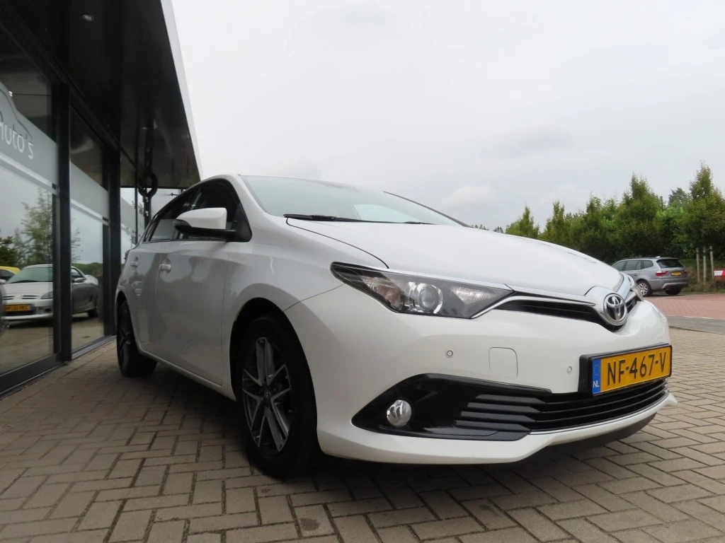 Toyota Auris – foto 5