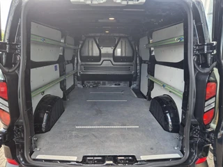 Ford Transit Custom – thumbnail 21