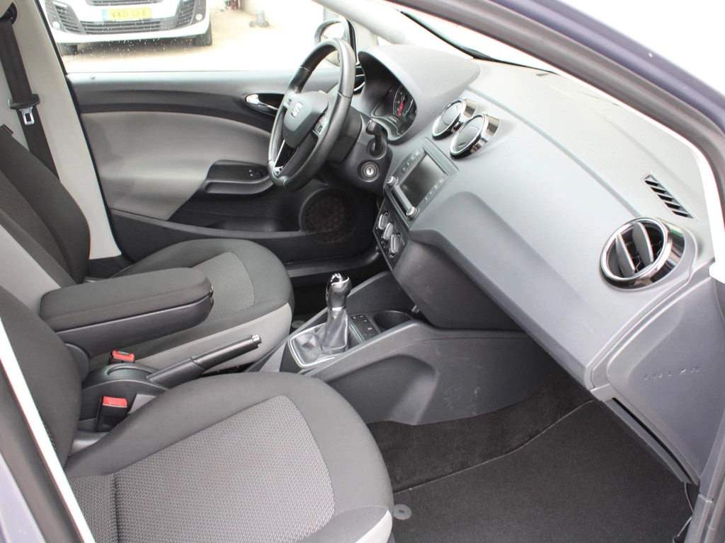 SEAT Ibiza – foto 9