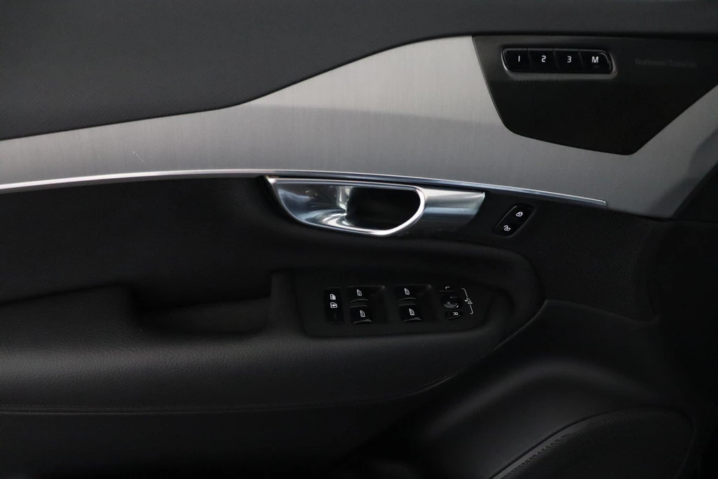 Volvo XC90 – foto 24