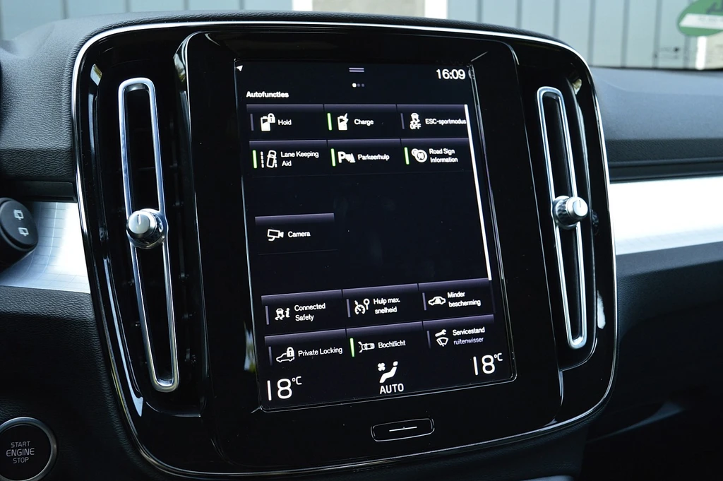 Volvo XC40 – foto 24