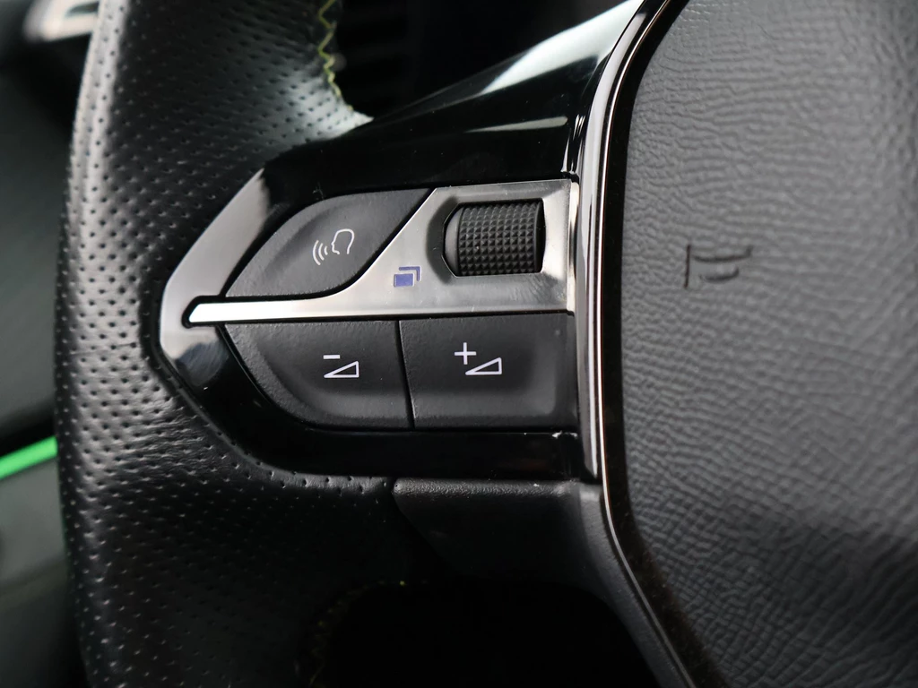 Peugeot e-2008 – foto 34