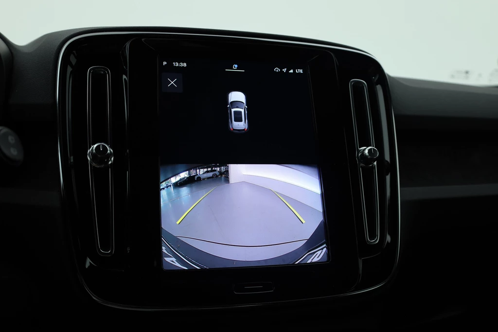 Volvo XC40 – foto 17