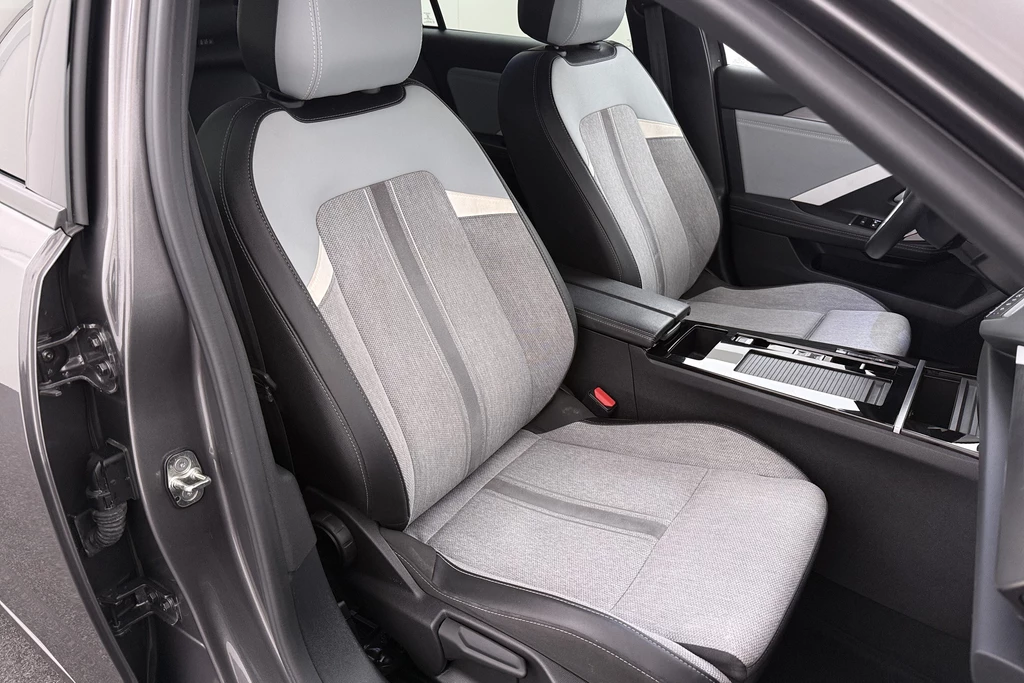 Opel Astra – foto 13